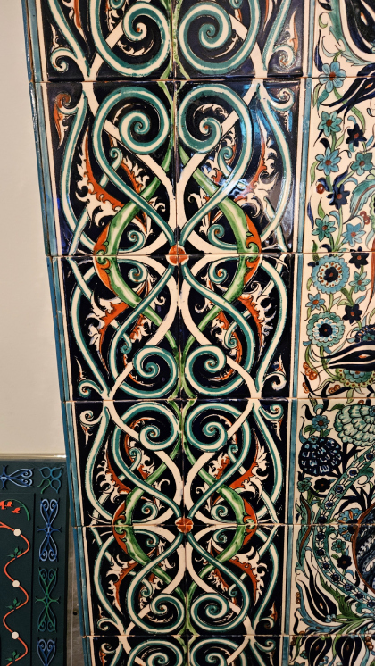 ערבסקה-אריחים-קרמיקה-מוזיאון-האסלם